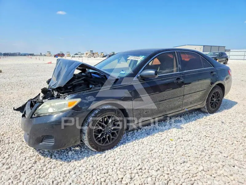 2011 Toyota CAMRY фото