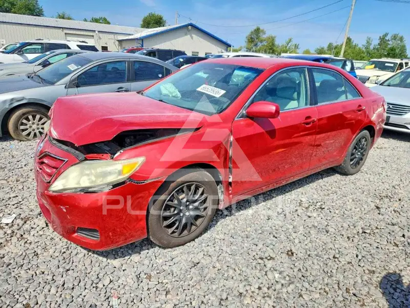 2011 Toyota CAMRY фото