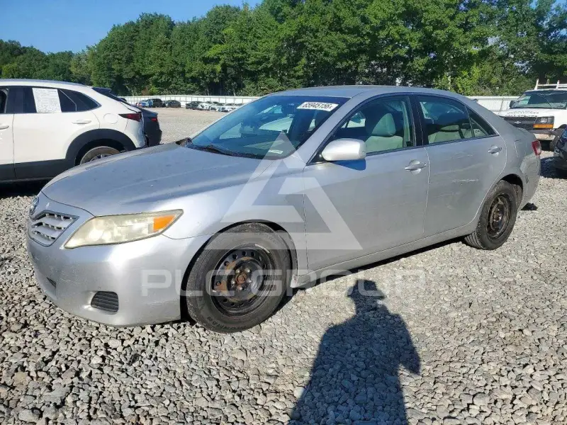2011 Toyota CAMRY фото