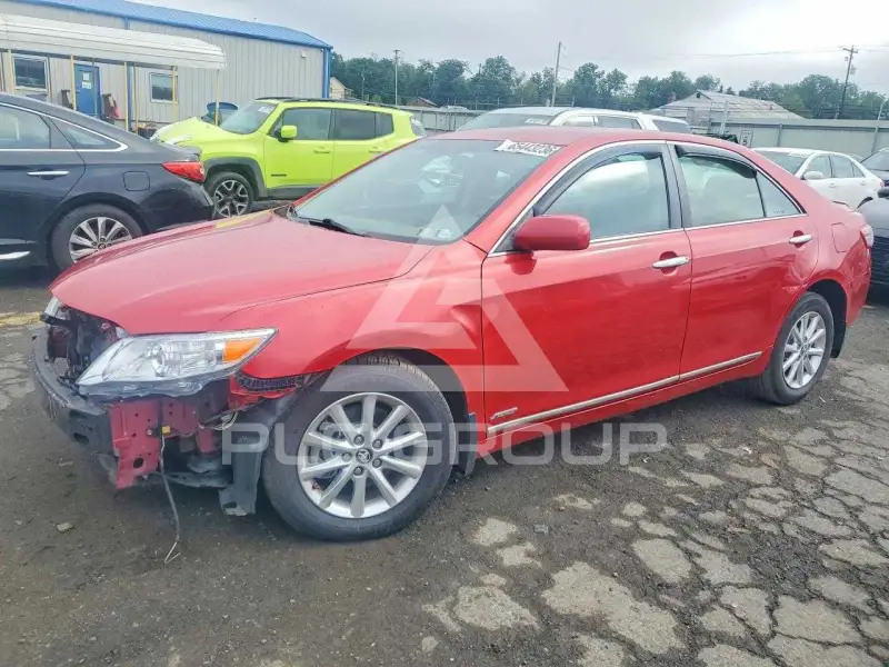2011 Toyota CAMRY фото