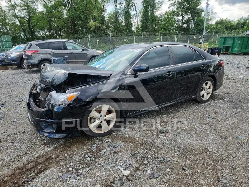 2011 Toyota CAMRY фото