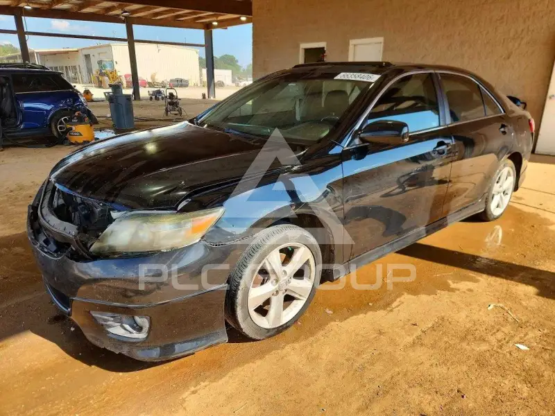 2011 Toyota CAMRY фото