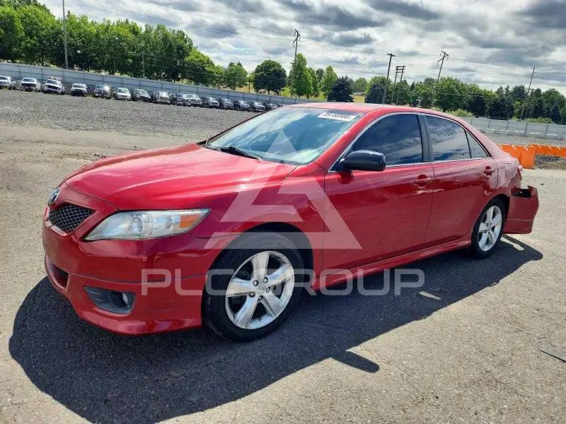 2011 Toyota CAMRY фото
