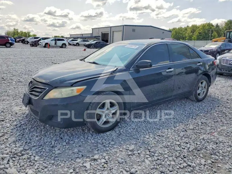 2011 Toyota CAMRY фото