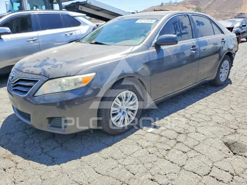 2011 Toyota CAMRY photo