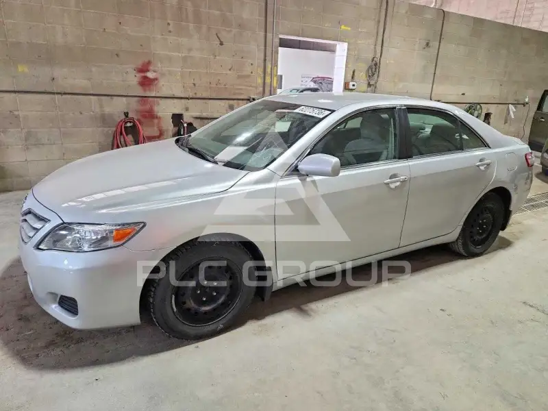 2011 Toyota CAMRY photo