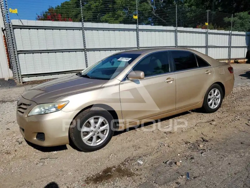 2011 Toyota CAMRY photo