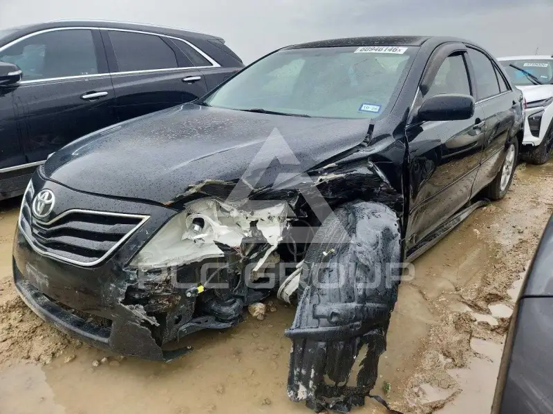 2011 Toyota CAMRY photo