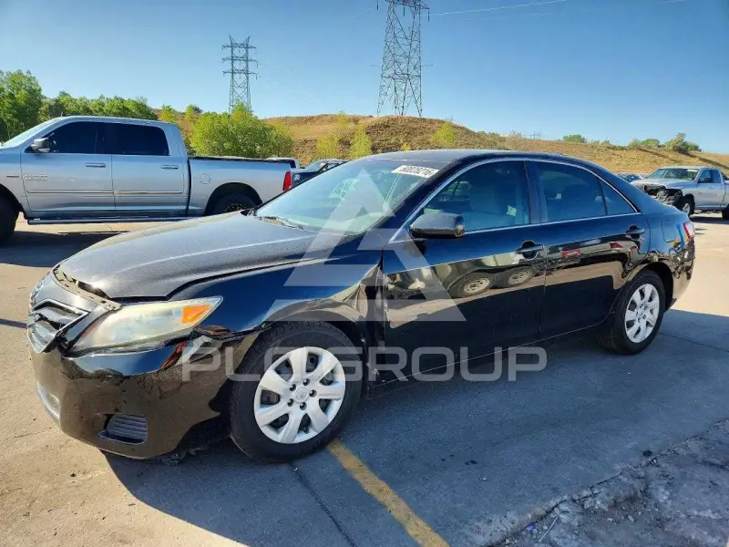 2011 Toyota CAMRY фото