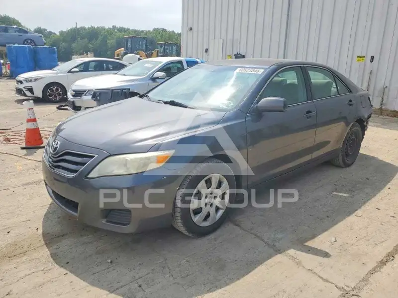 2011 Toyota CAMRY photo