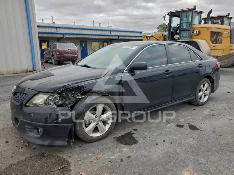 2011 Toyota CAMRY фото