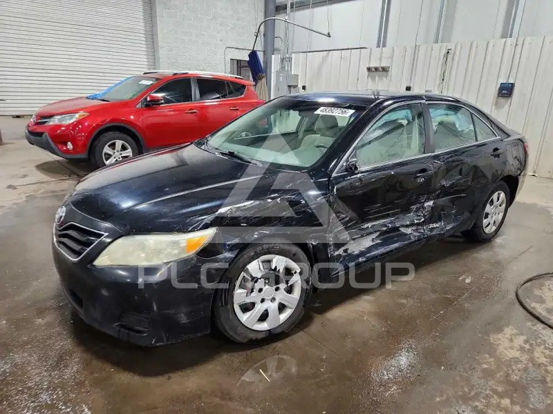 2011 Toyota CAMRY photo