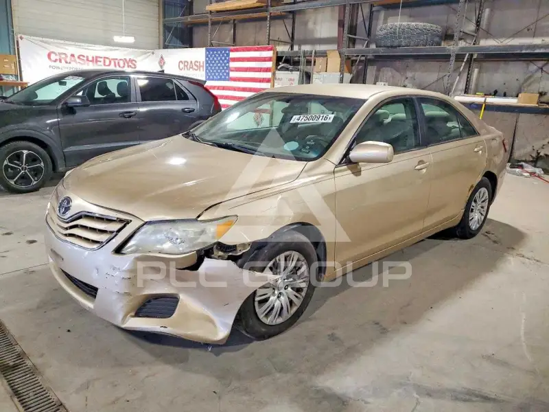 2011 Toyota CAMRY фото