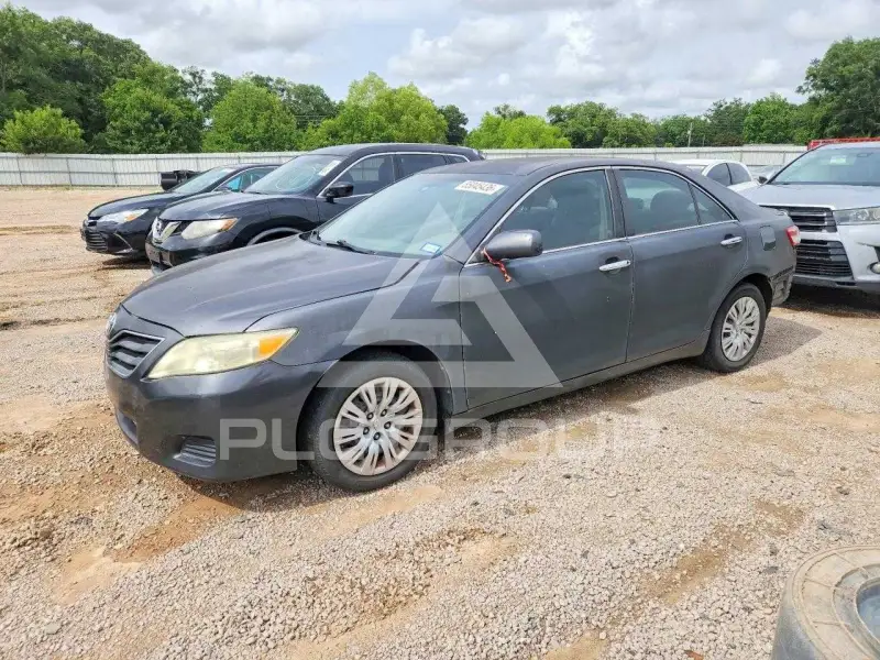 2011 Toyota CAMRY фото
