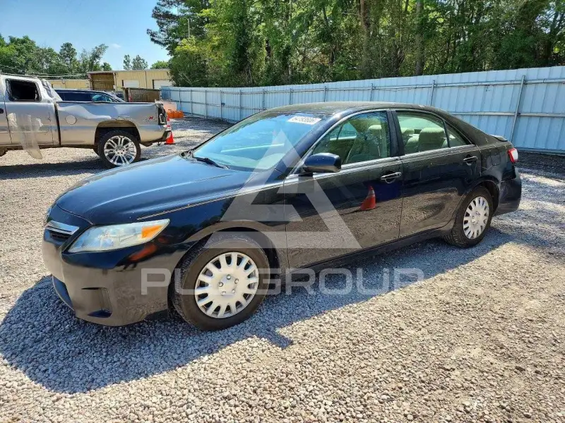 2011 Toyota CAMRY фото