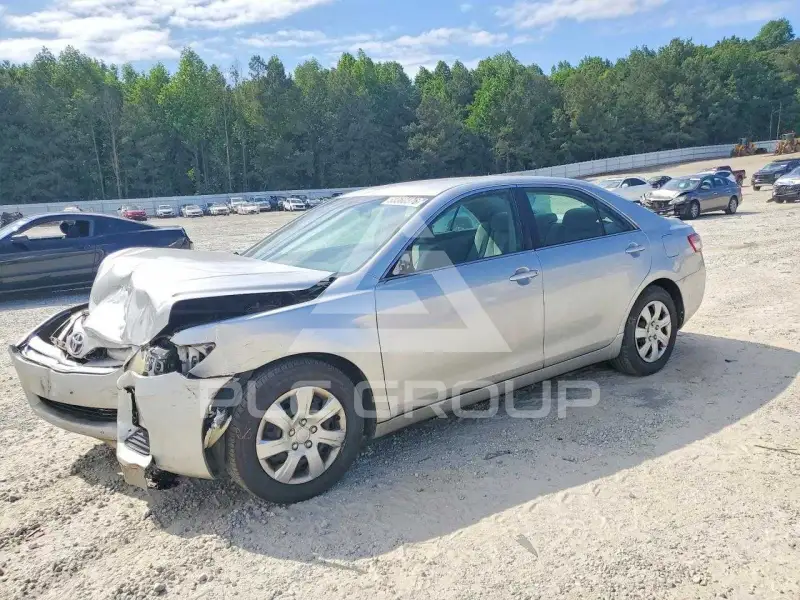 2011 Toyota CAMRY фото