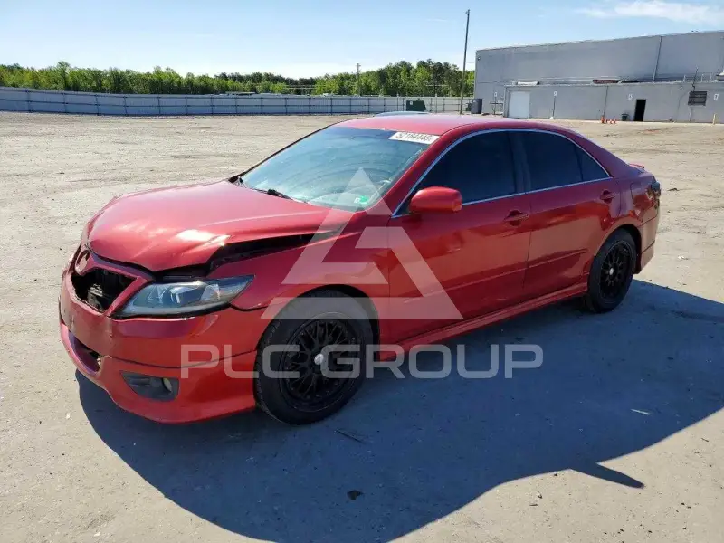 2011 Toyota CAMRY фото