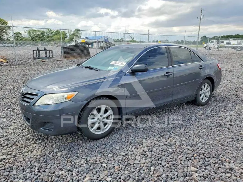2011 Toyota CAMRY фото