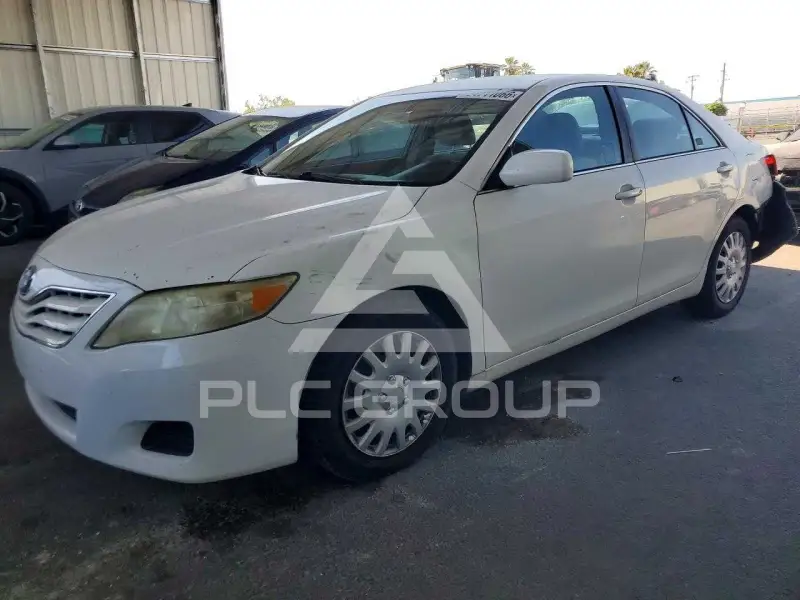 2011 Toyota CAMRY photo