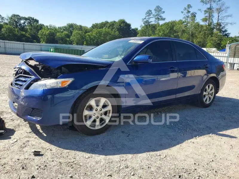 2011 Toyota CAMRY photo