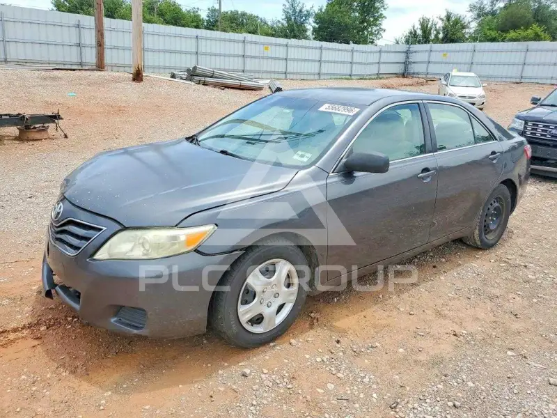 2011 Toyota CAMRY фото