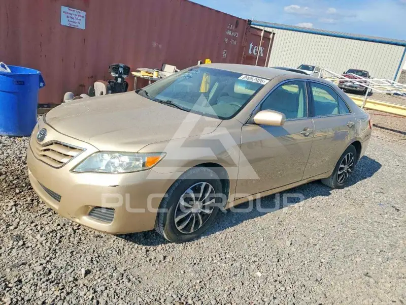 2011 Toyota CAMRY фото