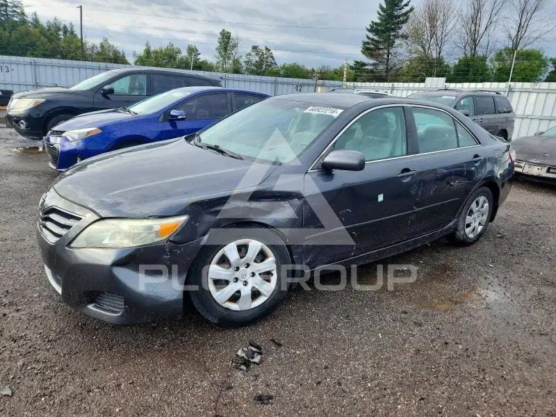 2011 Toyota CAMRY photo