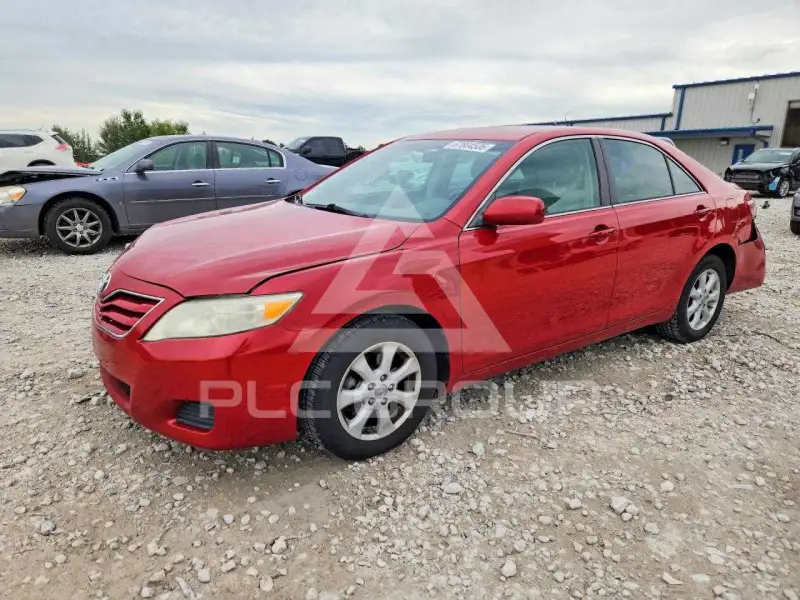 2011 Toyota CAMRY фото