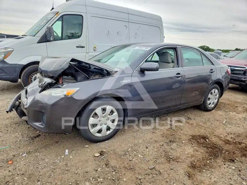 2011 Toyota CAMRY photo