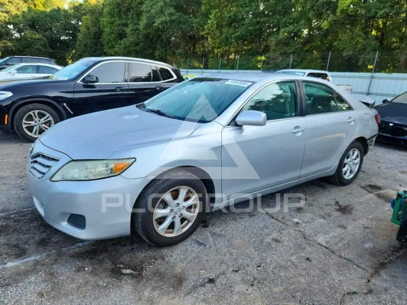 2011 Toyota CAMRY photo