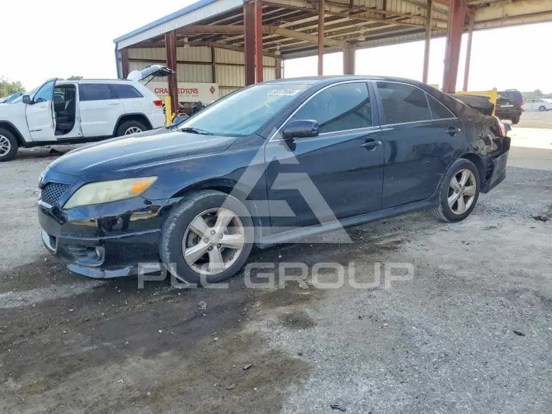 2011 Toyota CAMRY фото