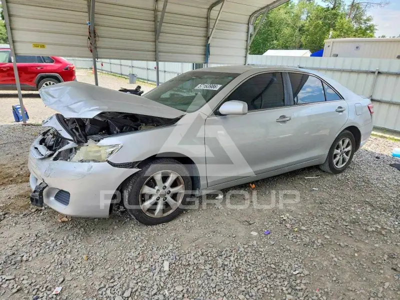 2011 Toyota CAMRY фото