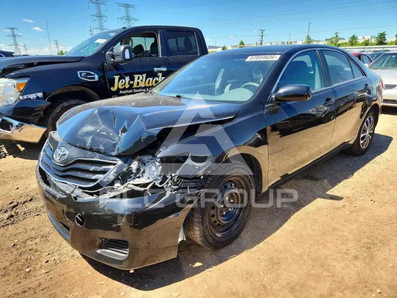 2011 Toyota CAMRY photo