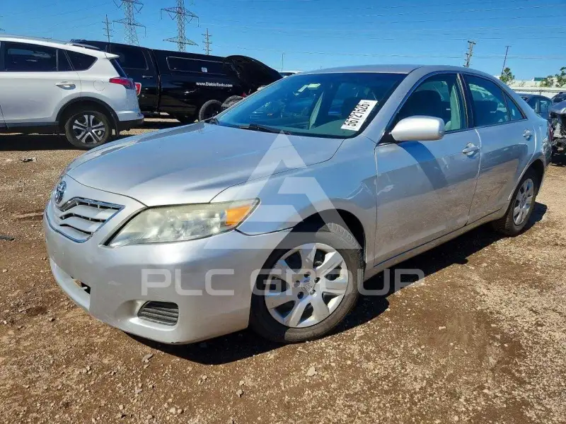 2011 Toyota CAMRY фото
