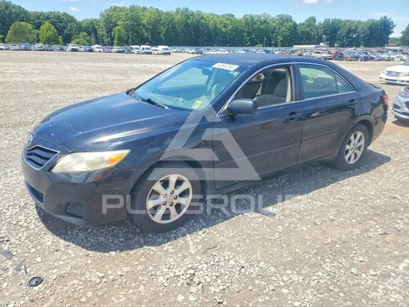 2011 Toyota CAMRY фото