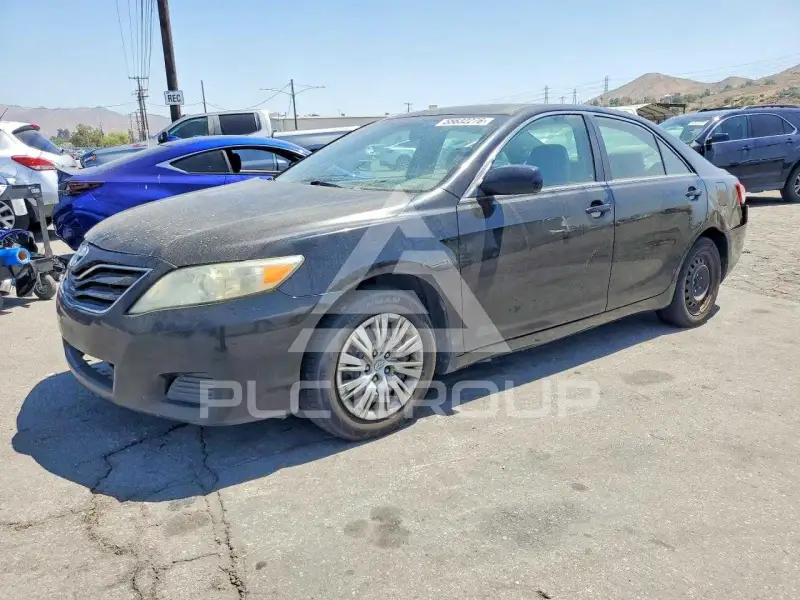 2011 Toyota CAMRY фото
