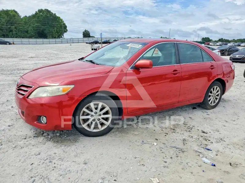 2011 Toyota CAMRY фото