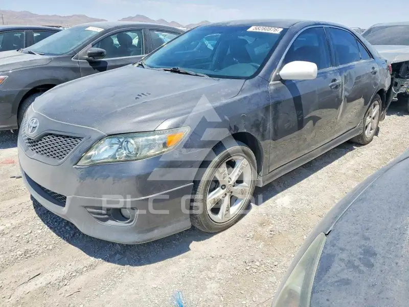 2011 Toyota CAMRY photo