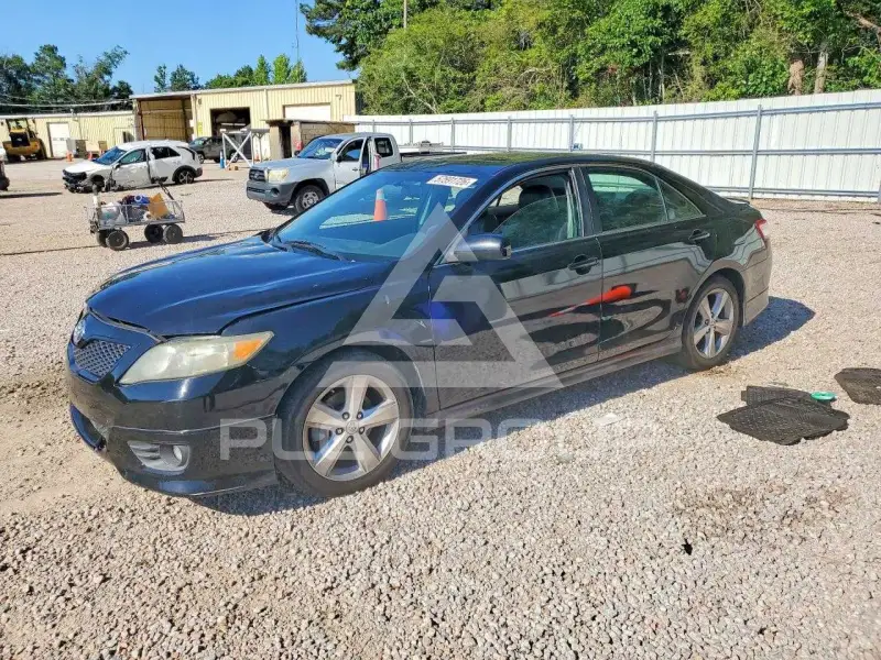2011 Toyota CAMRY фото
