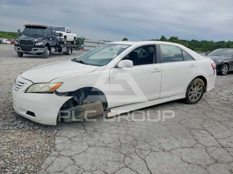 2011 Toyota CAMRY фото