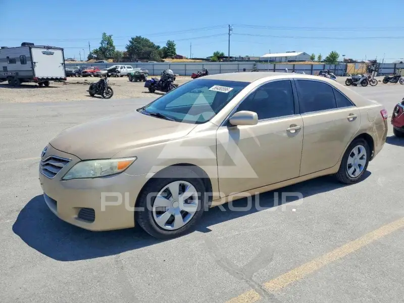 2011 Toyota CAMRY фото