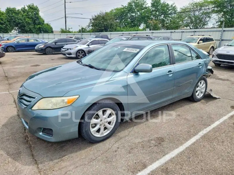 2011 Toyota CAMRY фото
