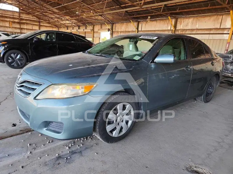 2011 Toyota CAMRY фото
