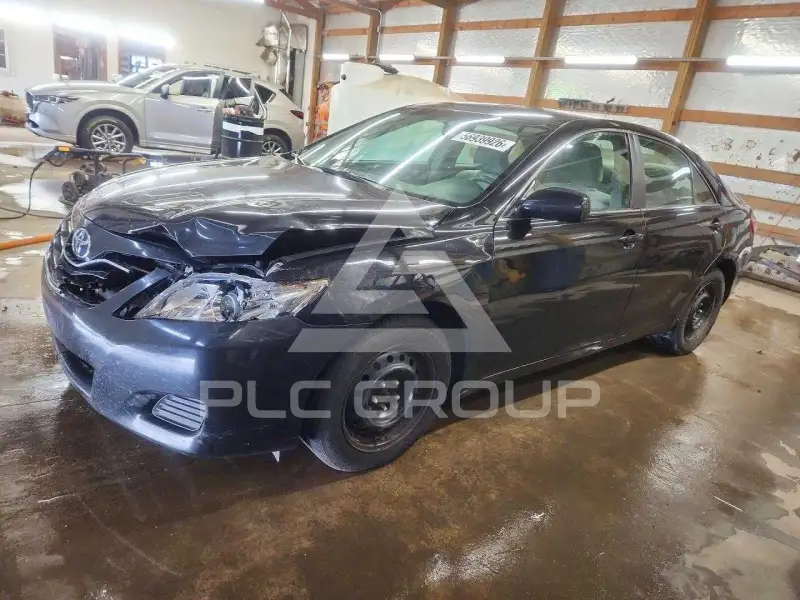 2011 Toyota CAMRY фото