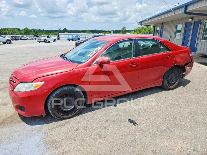 2011 Toyota CAMRY фото