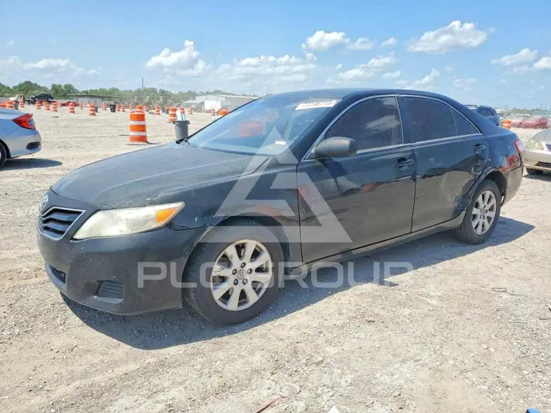 2011 Toyota CAMRY фото