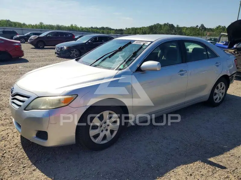 2011 Toyota CAMRY photo