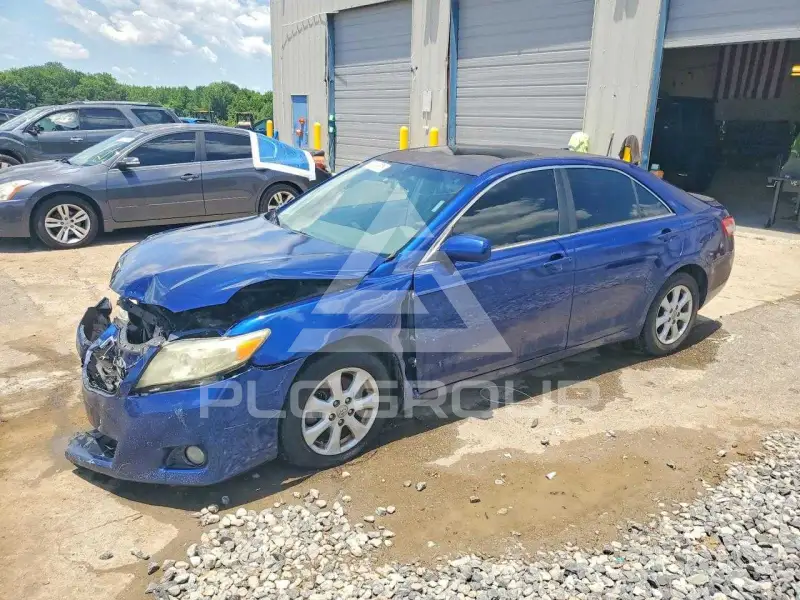 2011 Toyota CAMRY photo