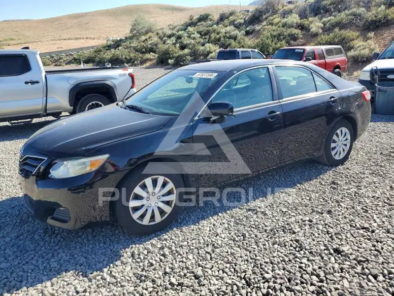 2011 Toyota CAMRY фото