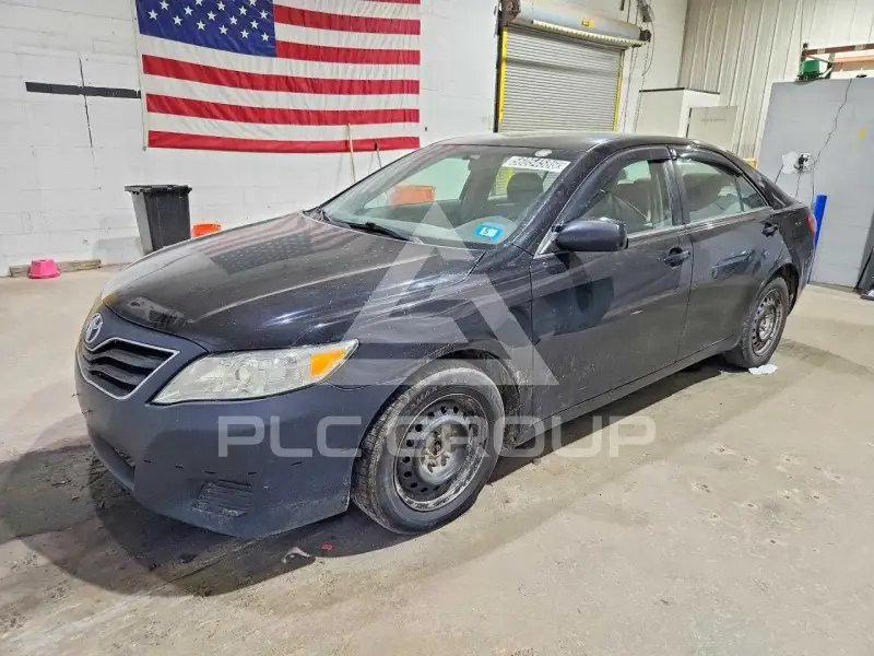 2011 Toyota CAMRY фото